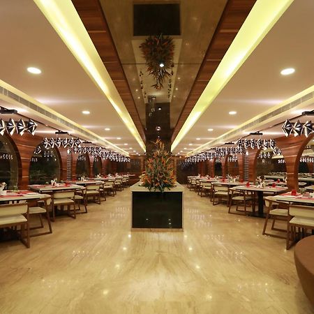 Hotel Park Elanza Chennai Zewnętrze zdjęcie