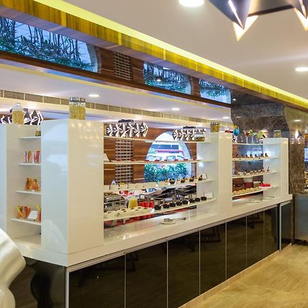 Hotel Park Elanza Chennai Zewnętrze zdjęcie