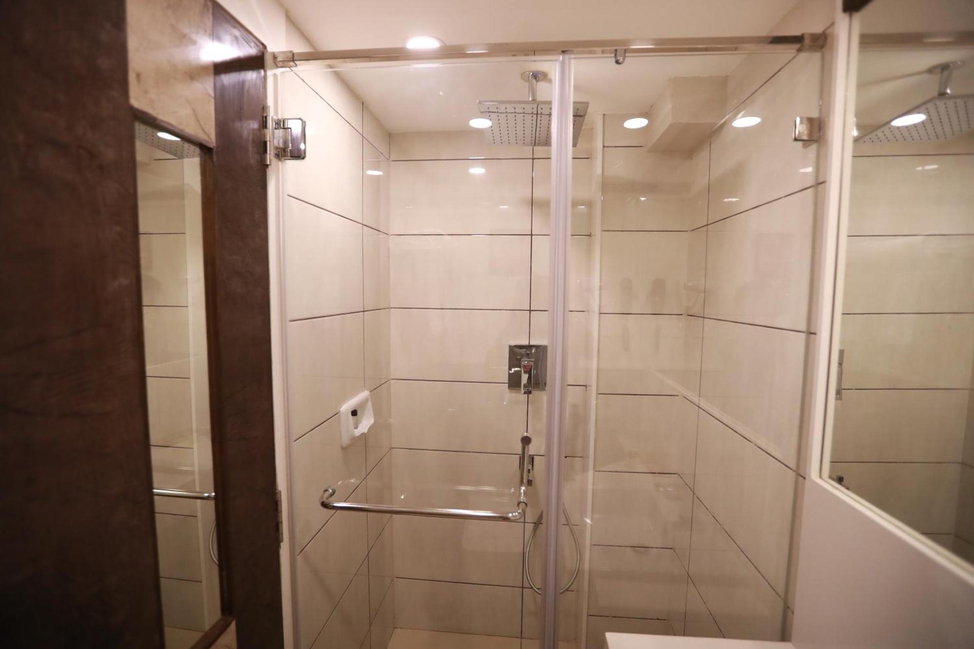 Hotel Park Elanza Chennai Zewnętrze zdjęcie