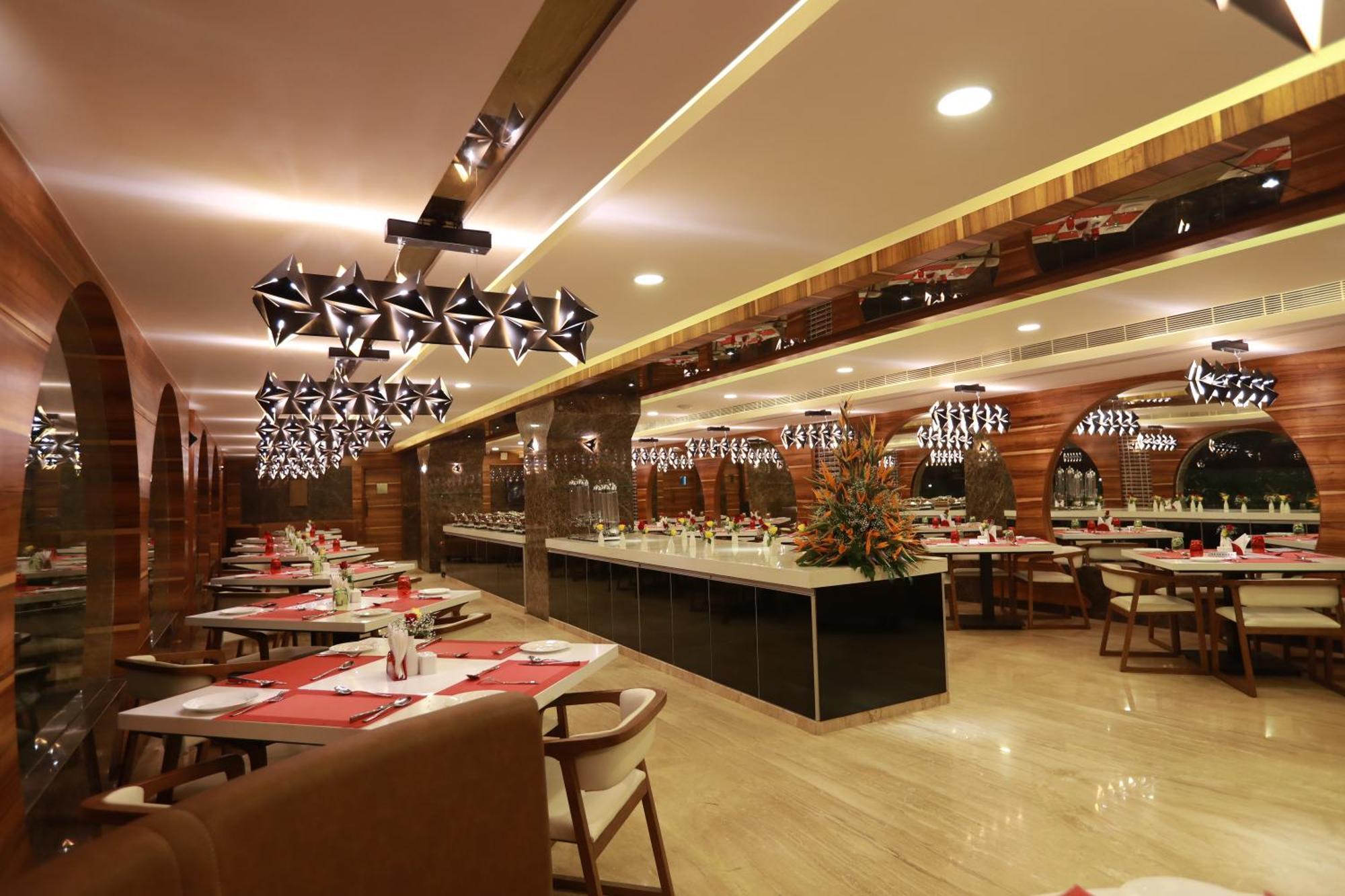 Hotel Park Elanza Chennai Zewnętrze zdjęcie