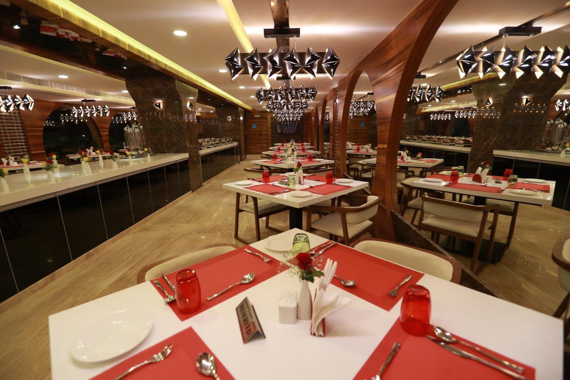 Hotel Park Elanza Chennai Zewnętrze zdjęcie