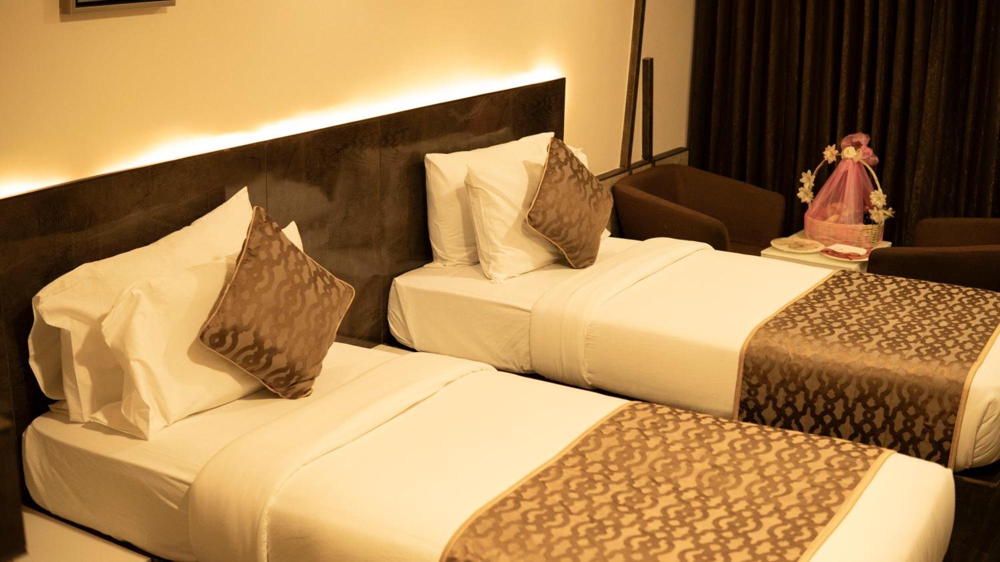 Hotel Park Elanza Chennai Zewnętrze zdjęcie